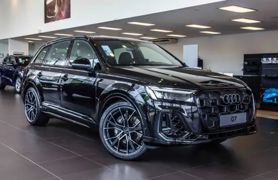 AUDI-Q7-2026