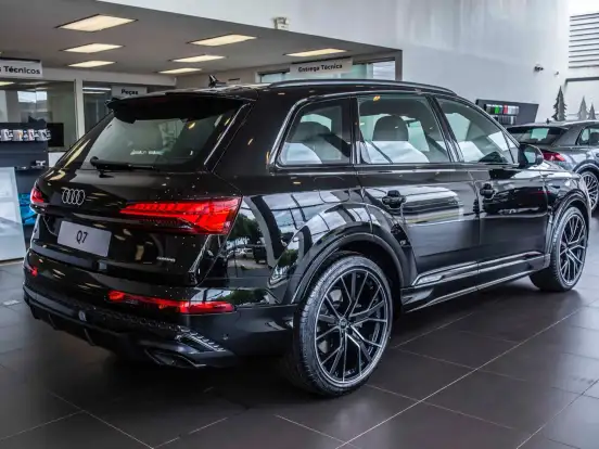 AUDI-Q7-3.0 55 TFSI MHEV S-LINE QUATTRO TIPTRONIC AUDI-Q7-2026