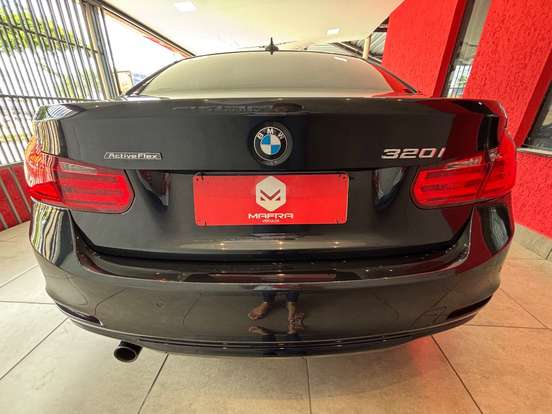 BMW-320i-2.0 GP 16V TURBO ACTIVE FLEX 4P AUTOMÁTICO BMW-320i-2015