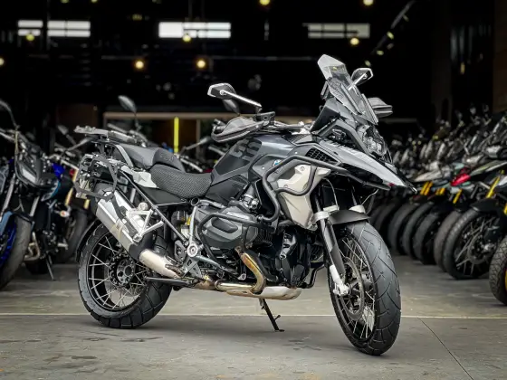 BMW R 1250 GS TRIPLE BLACK 