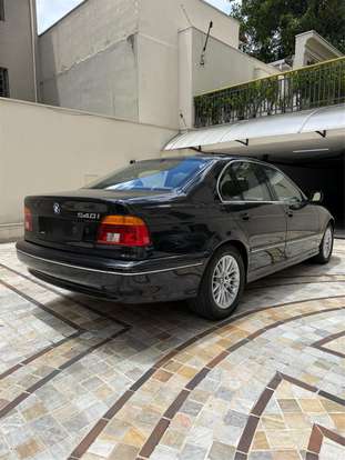 BMW-540i-2000