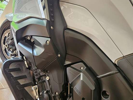 BMW-K 1600 BAGGER BMW-K 1600 BAGGER-2021