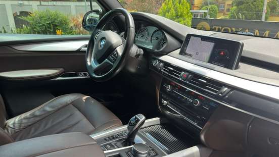 BMW-X5-2016