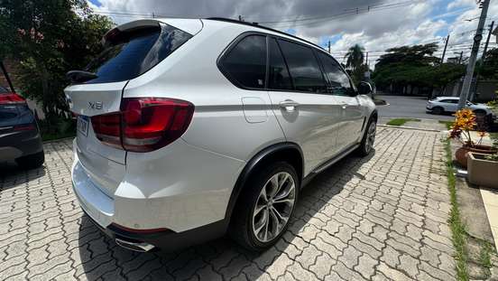 BMW-X5-2016