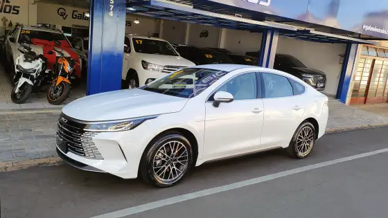 BYD KING 1.5 DM-I PHEV GL AUTOMÁTICO