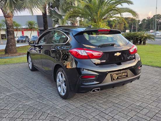 CHEVROLET-CRUZE-2019