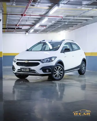CHEVROLET ONIX 1.4 MPFI ACTIV 8V FLEX 4P MANUAL CHEVROLET ONIX 1.4 MPFI ACTIV 8V FLEX 4P MANUAL