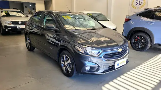 CHEVROLET ONIX 1.4 MPFI LTZ 8V FLEX 4P MANUAL CHEVROLET ONIX 1.4 MPFI LTZ 8V FLEX 4P MANUAL