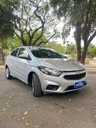 CHEVROLET-PRISMA-2017