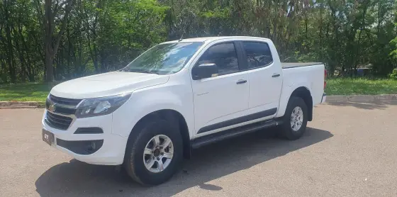 CHEVROLET S10 2.5 ADVANTAGE 4X2 CD 16V FLEX 4P MANUAL CHEVROLET S10 2.5 ADVANTAGE 4X2 CD 16V FLEX 4P MANUAL