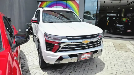 CHEVROLET TRAILBLAZER 2.8 16V TURBO DIESEL HIGH COUNTRY 7L 4X4 AUTOMÁTICO CHEVROLET TRAILBLAZER 2.8 16V TURBO DIESEL HIGH COUNTRY 7L 4X4 AUTOMÁTICO