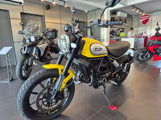 DUCATI SCRAMBLER ICON 