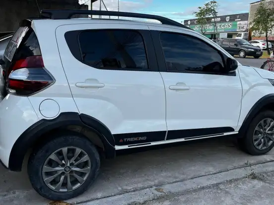 FIAT-MOBI-1.0 EVO FLEX TREKKING MANUAL FIAT-MOBI-2021