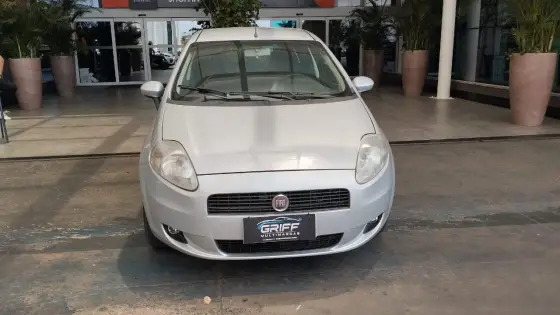 FIAT PUNTO 1.4 ELX 8V FLEX 4P MANUAL FIAT PUNTO 1.4 ELX 8V FLEX 4P MANUAL