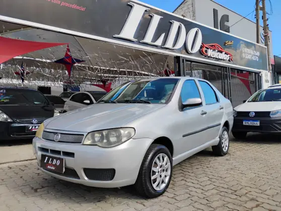 FIAT SIENA 1.0 MPI FIRE CELEBRATION 8V FLEX 4P MANUAL