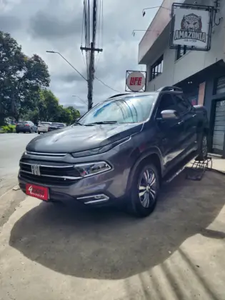 FIAT TORO 1.3 TURBO 270 FLEX FREEDOM AT6 FIAT TORO 1.3 TURBO 270 FLEX FREEDOM AT6