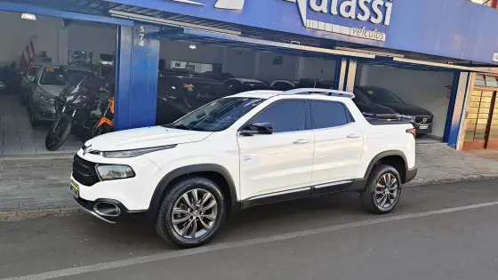 FIAT TORO 2.0 16V TURBO DIESEL VOLCANO 4WD AT9