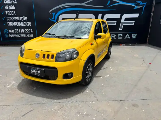 FIAT UNO 1.4 SPORTING 8V FLEX 4P MANUAL FIAT UNO 1.4 SPORTING 8V FLEX 4P MANUAL