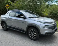 FIAT TORO 2.0 16V TURBO DIESEL ULTRA 4WD AT9 FIAT TORO 2.0 16V TURBO DIESEL ULTRA 4WD AT9