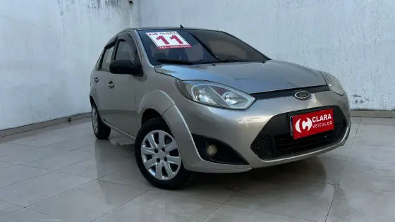 FORD FIESTA 1.6 SE SEDAN 16V FLEX 4P MANUAL FORD FIESTA 1.6 SE SEDAN 16V FLEX 4P MANUAL