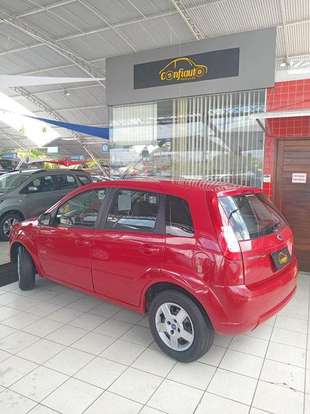 FORD-FIESTA-2010