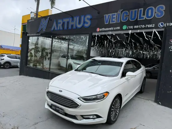 FORD FUSION 2.0 TITANIUM 16V HÍBRIDO 4P AUTOMÁTICO