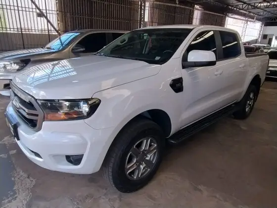 FORD RANGER 2.2 XLS 4X4 CD 16V DIESEL 4P AUTOMÁTICO FORD RANGER 2.2 XLS 4X4 CD 16V DIESEL 4P AUTOMÁTICO