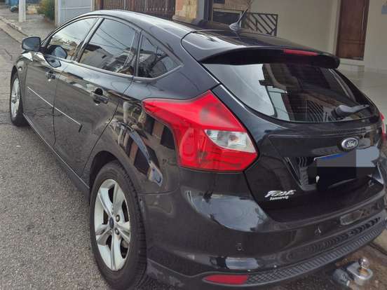 FORD-FOCUS-1.6 SE 16V FLEX 4P POWERSHIFT FORD-FOCUS-2013