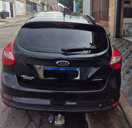 FORD-FOCUS-2013
