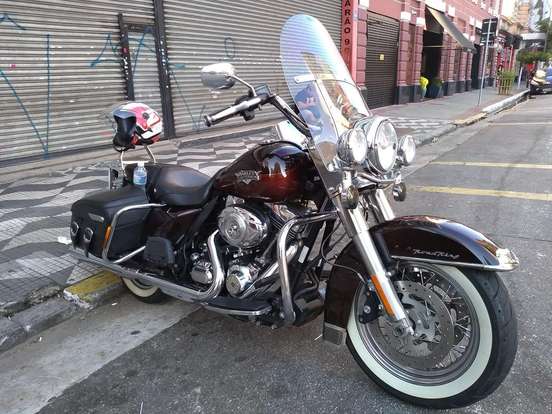 HARLEY-DAVIDSON-ROAD KING CLASSIC HARLEY-DAVIDSON-ROAD KING CLASSIC-2011