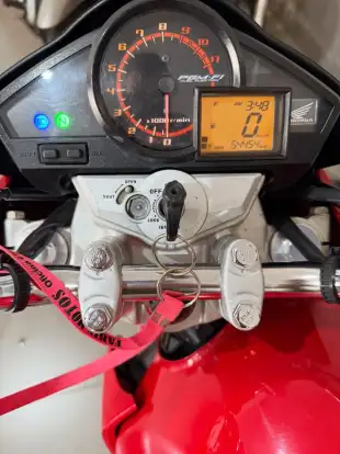 HONDA-CB 300R-2015