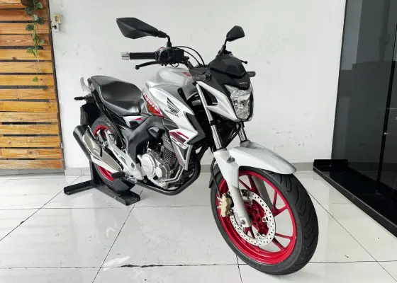 HONDA CB TWISTER 