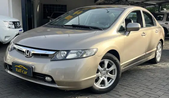 HONDA CIVIC 1.8 LXS 16V GASOLINA 4P MANUAL