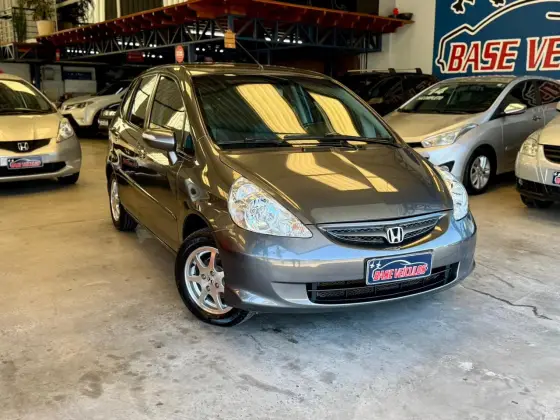 HONDA FIT 1.5 EX 16V GASOLINA 4P AUTOMÁTICO