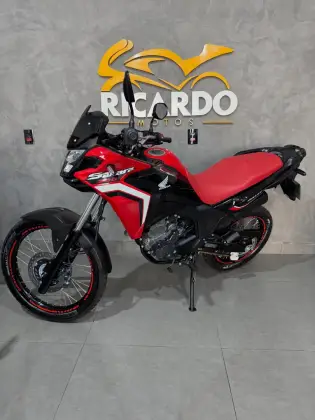 HONDA XRE 300 SAHARA RALLY 