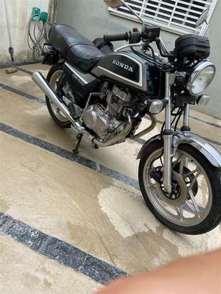 HONDA-CB 400 II-1983