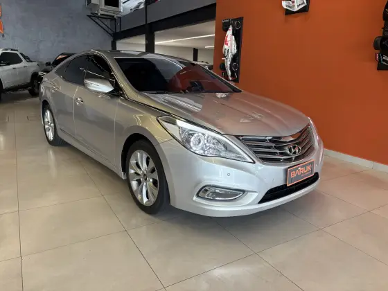 HYUNDAI AZERA 3.0 MPFI GLS V6 24V GASOLINA 4P AUTOMÁTICO HYUNDAI AZERA 3.0 MPFI GLS V6 24V GASOLINA 4P AUTOMÁTICO