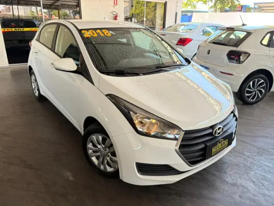 HYUNDAI HB20 1.0 COMFORT PLUS 12V TURBO FLEX 4P MANUAL
