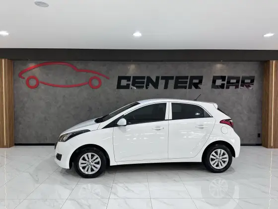 HYUNDAI HB20 1.0 UNIQUE 12V FLEX 4P MANUAL HYUNDAI HB20 1.0 UNIQUE 12V FLEX 4P MANUAL