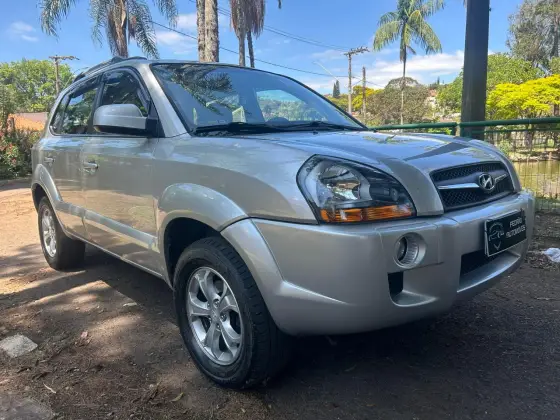 HYUNDAI TUCSON 2.0 MPFI GLS 16V 143CV 2WD FLEX 4P AUTOMÁTICO