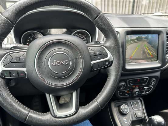 JEEP-COMPASS-2.0 16V DIESEL LONGITUDE 4X4 AUTOMÁTICO JEEP-COMPASS-2018