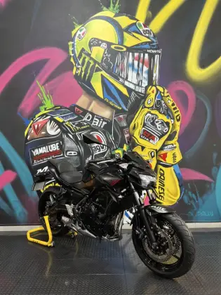 KAWASAKI Z650 ABS 