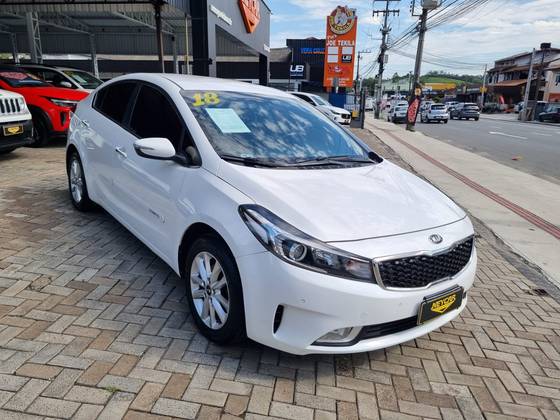 KIA CERATO 1.6 SX 16V FLEX 4P AUTOMÁTICO