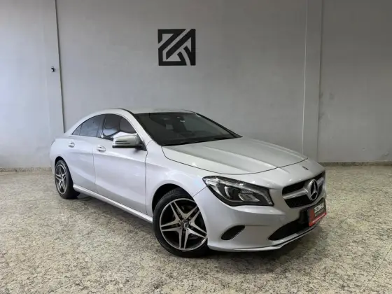 MERCEDES-BENZ CLA 180 1.6 CGI GASOLINA 7G-DCT