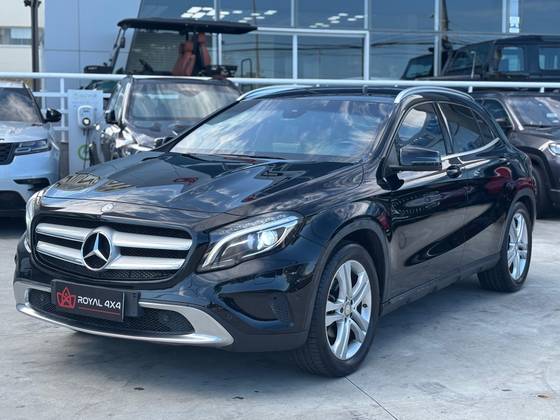 MERCEDES-BENZ GLA 200 1.6 CGI ADVANCE 16V TURBO FLEX 4P AUTOMÁTICO