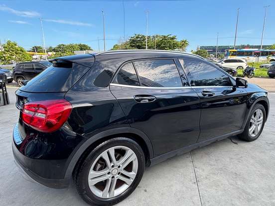MERCEDES-BENZ-GLA 200-1.6 CGI ADVANCE 16V TURBO FLEX 4P AUTOMÁTICO MERCEDES-BENZ-GLA 200-2017
