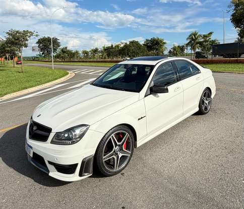 MERCEDES-BENZ-C 63 AMG-6.2 V8 GASOLINA MCT MERCEDES-BENZ-C 63 AMG-2012