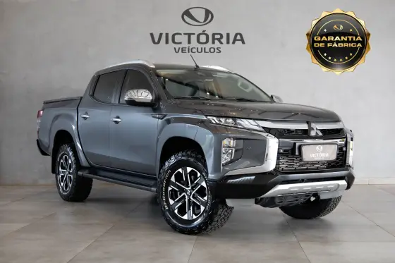 MITSUBISHI L200 TRITON 2.4 16V TURBO DIESEL SPORT HPE-S CD 4P 4X4 AUTOMÁTICO MITSUBISHI L200 TRITON 2.4 16V TURBO DIESEL SPORT HPE-S CD 4P 4X4 AUTOMÁTICO