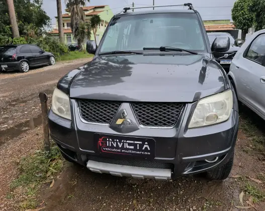 MITSUBISHI PAJERO TR4 2.0 4X4 16V FLEX 4P MANUAL MITSUBISHI PAJERO TR4 2.0 4X4 16V FLEX 4P MANUAL