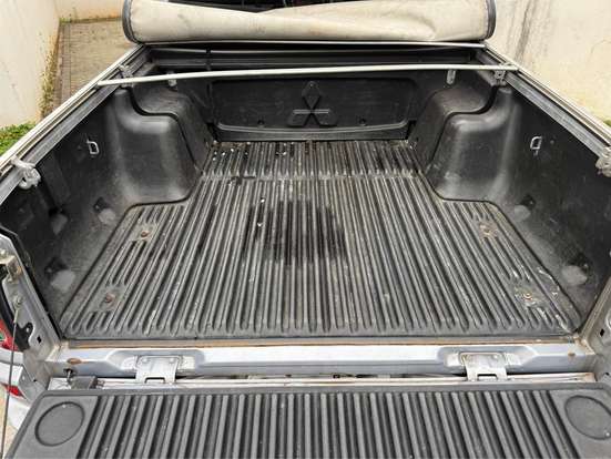 MITSUBISHI-L200 TRITON-2013